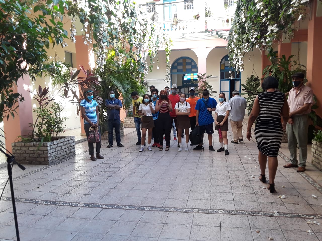 Público asistente a la inauguración