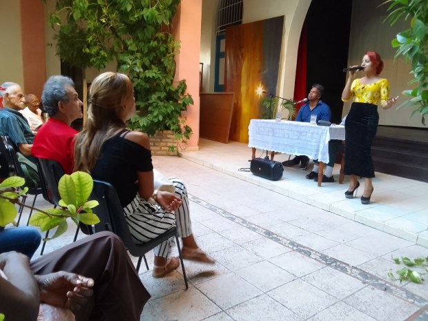 Patio de los Sueños, Rosa Armelo